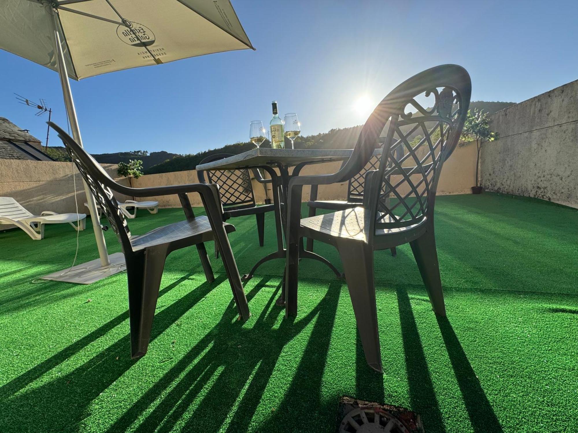 Sunset Terrace Apartment